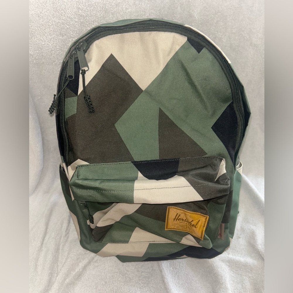 Herschel Supply Co. STAR WARS CLASSIC XL CAMOUFLAGE-PRINT BACKPACK IN GREEN